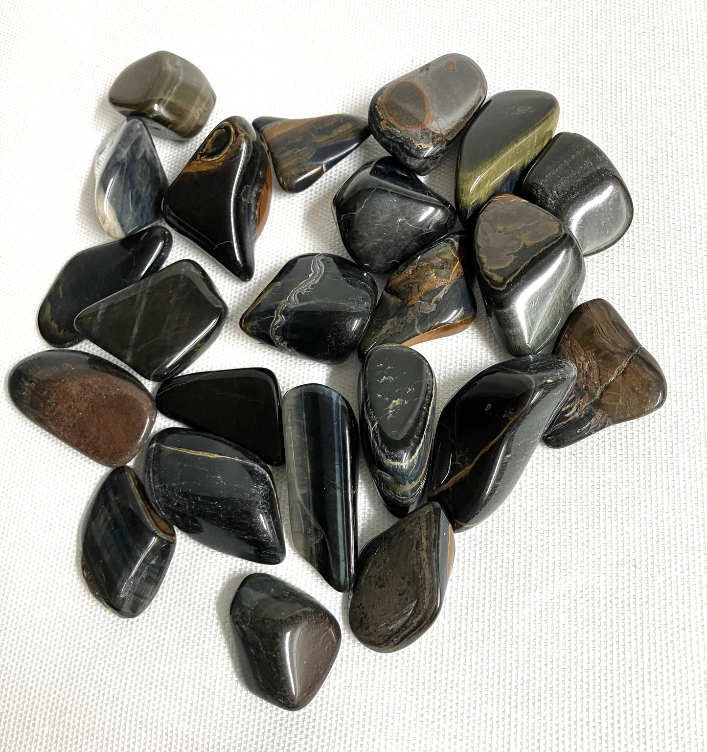 Blue Tiger Eye Tumbled Stone AKA Hawks Eye AKA Falcons Eye (116)