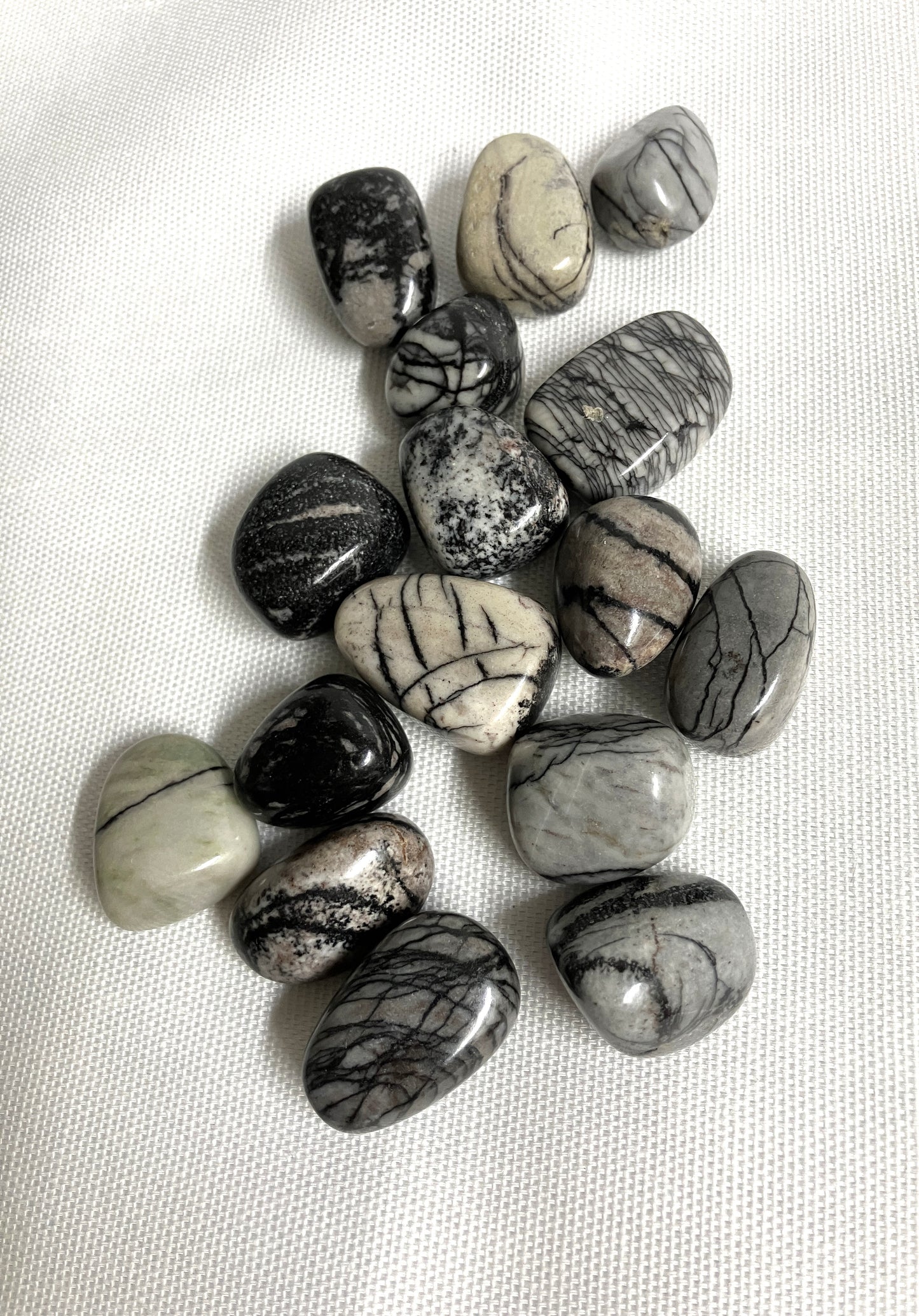 Spider Web Jasper Crystals (132)