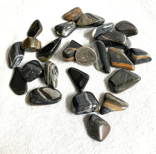 Blue Tiger Eye Tumbled Stone AKA Hawks Eye AKA Falcons Eye (116)