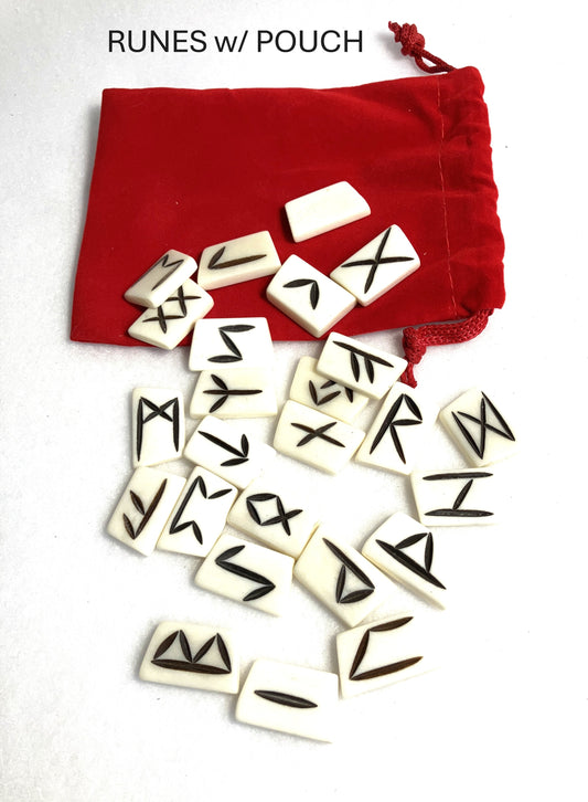 Runes Set with Pouch